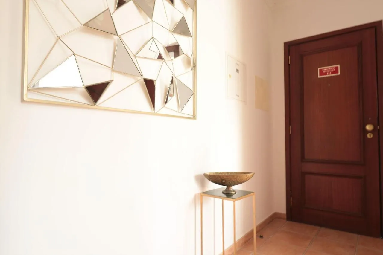 Lovelystay - Flats In Vrsa Historical Center Vila Real de Santo Antonio 0*,  Portugal