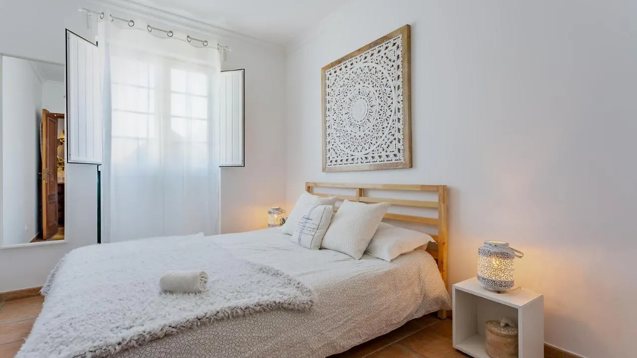 Lovelystay - Flats In Vrsa Historical Center Vila Real de Santo Antonio Apartment